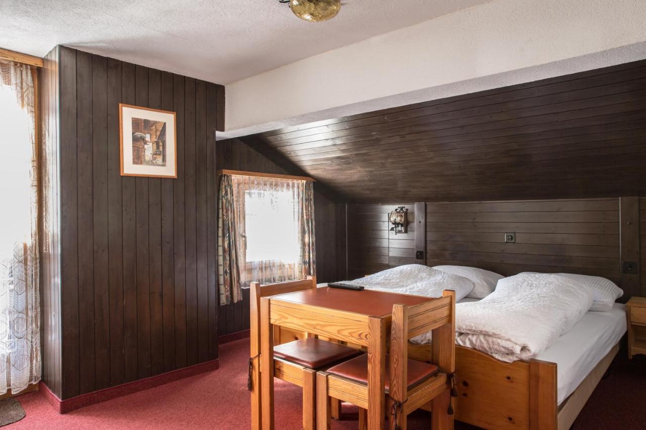 Hotel Burgener Saas Fee Kültér fotó