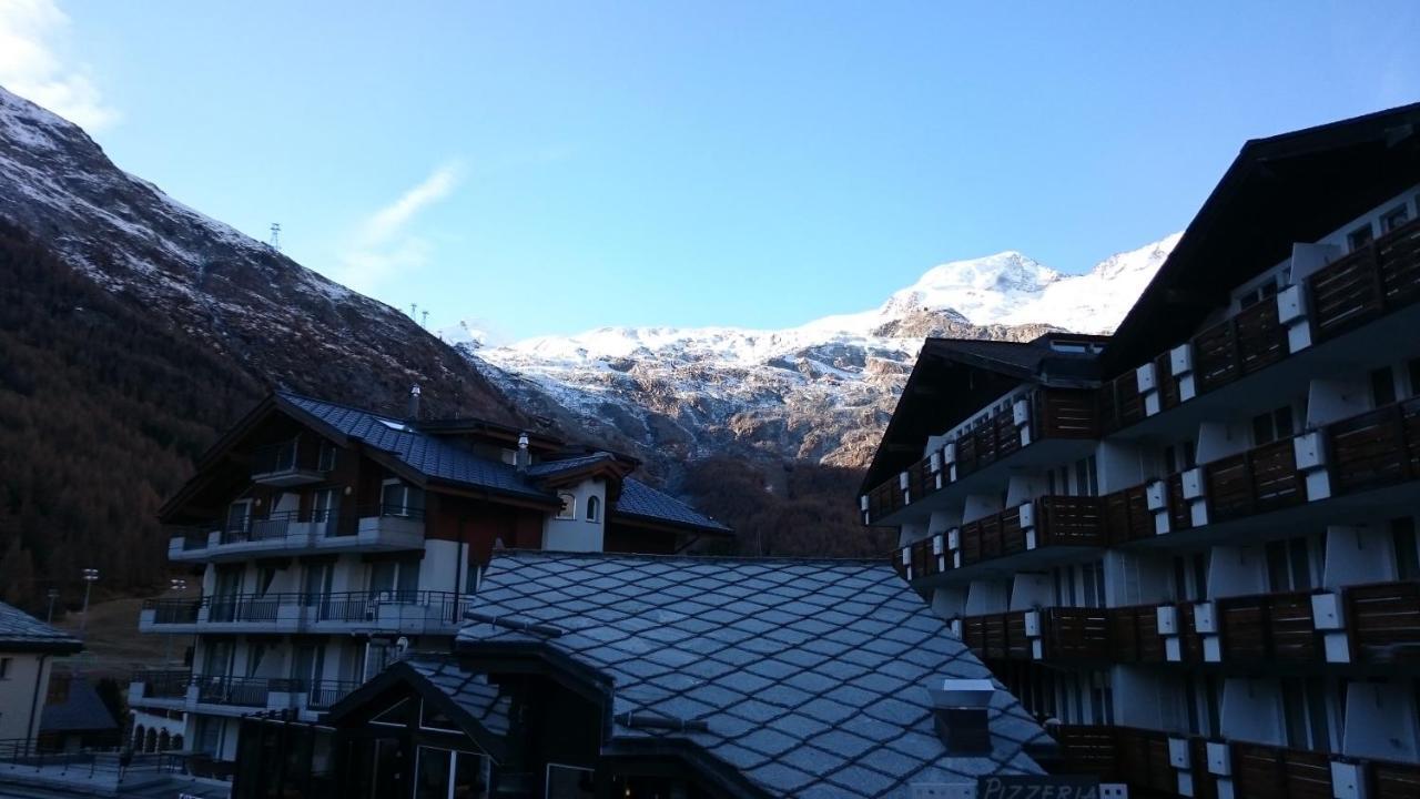 Hotel Burgener Saas Fee Szoba fotó
